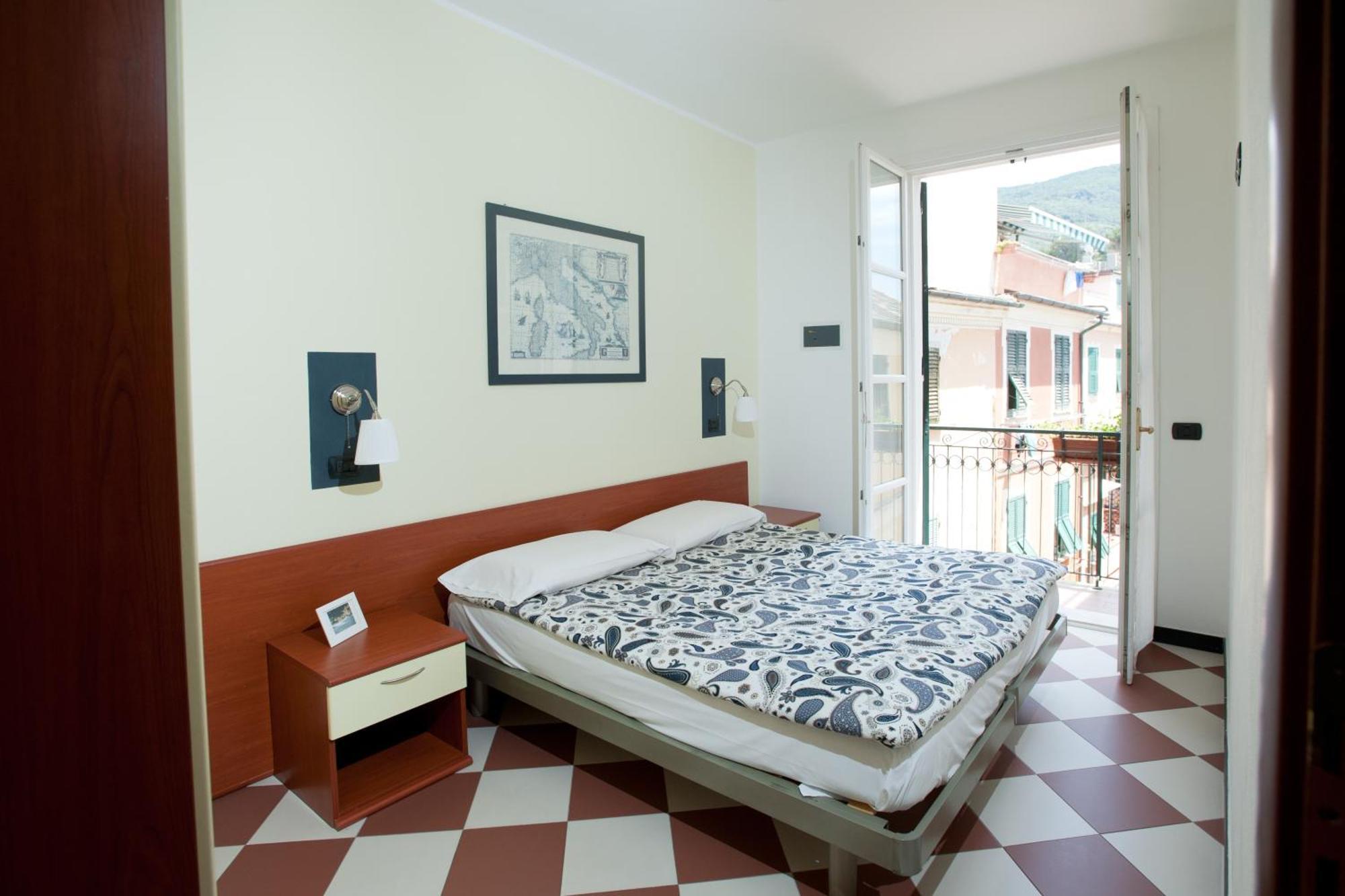 Giada Apartman Moneglia Szoba fotó