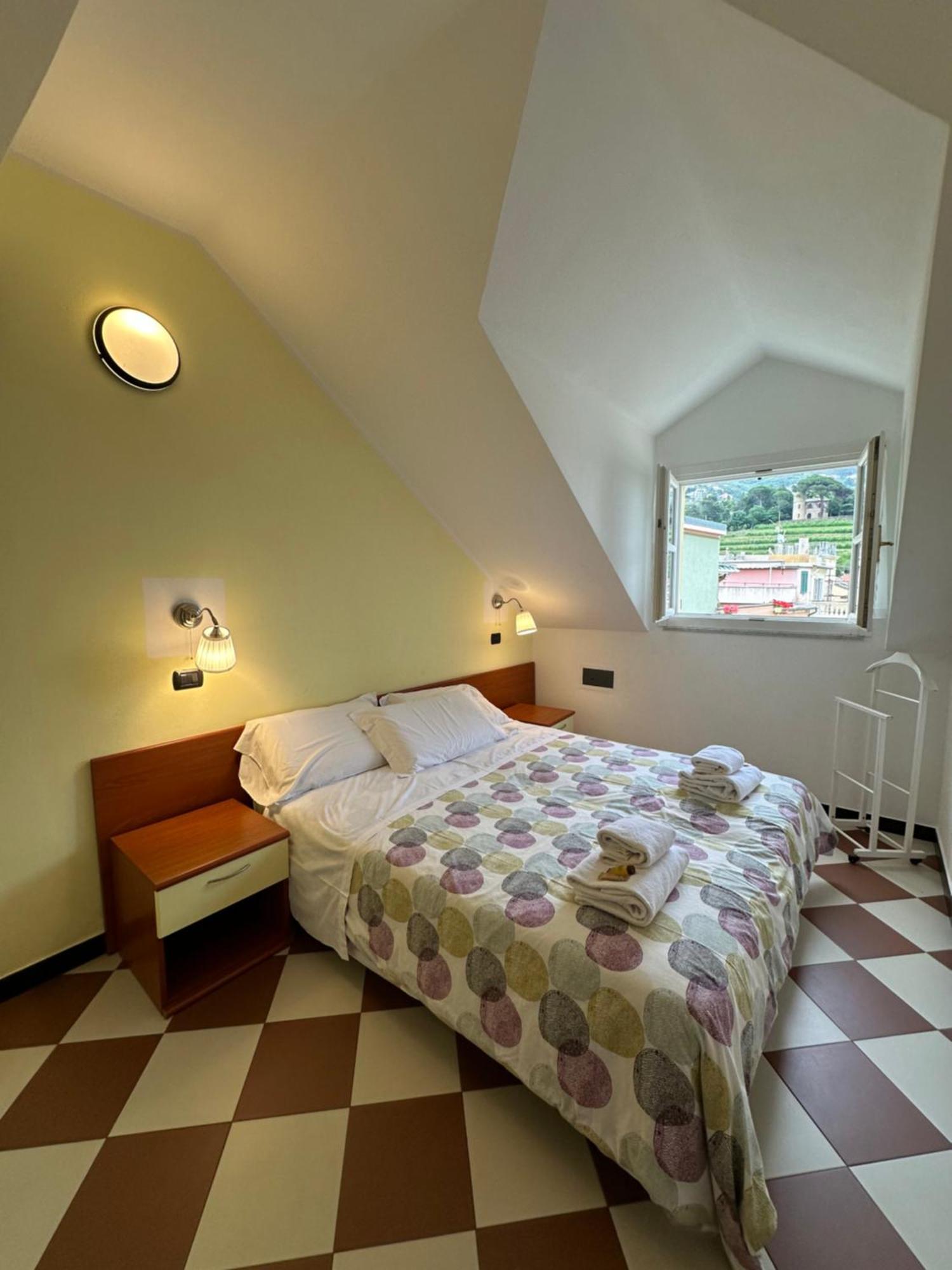 Giada Apartman Moneglia Szoba fotó